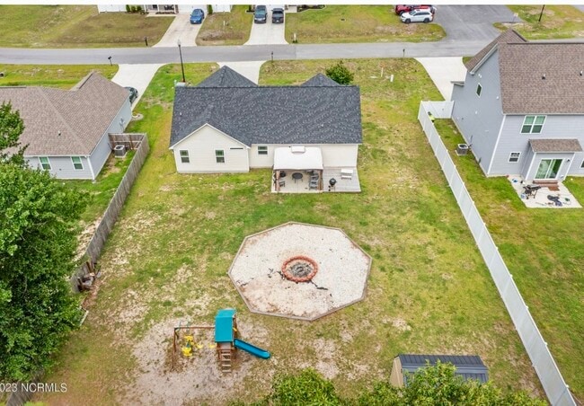 222 Rowland Dr