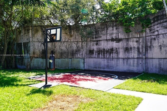 Photo - 21020 NE 18th Ct