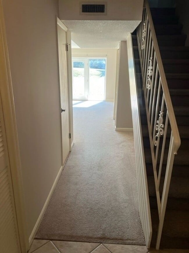 Photo - Cozy 2 Bed 1.5 Bath Townhouse! Available Now!