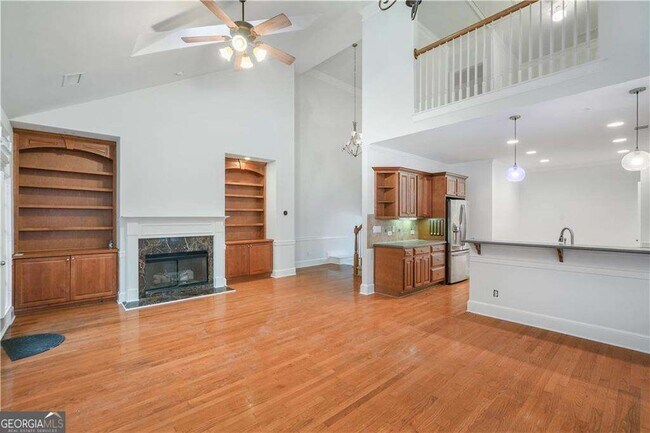 Photo - 3405 Regent Pl SW