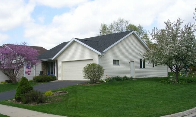 Photo - 3101 Dorchester Way