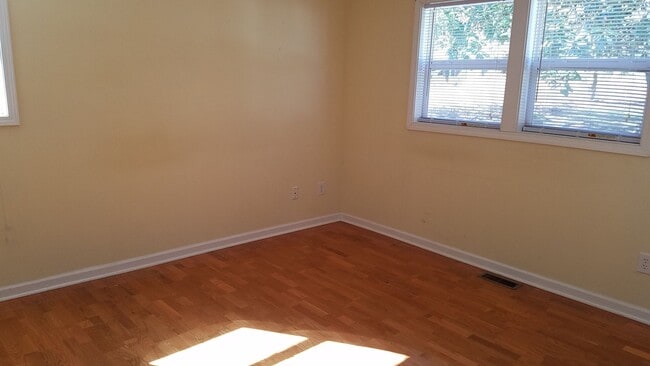 Photo - Central Hampstead Cottage