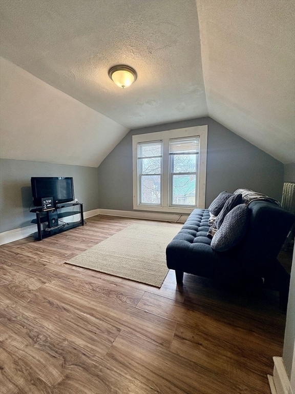 Building Photo - 38 Greenacre Square Unit 3