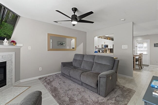 Photo - Charming Townhome with Fenced Backyard