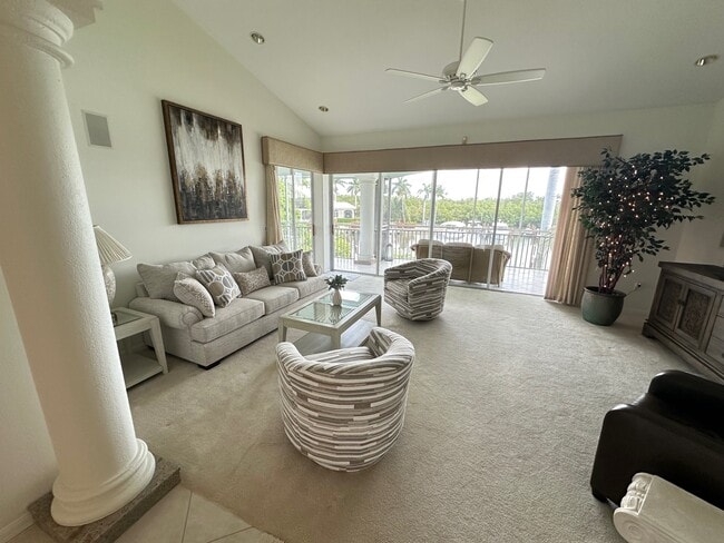 Photo - 1701 Gulfstar Dr S Unidad Yacht Harbour Cove at Windstar on Naples Bay