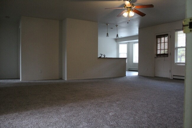 Photo - 2474 Pioneer Way