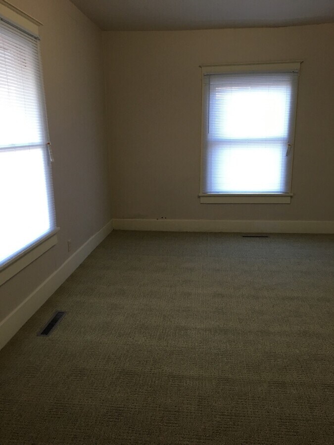 Photo - 401 Lingle Ave