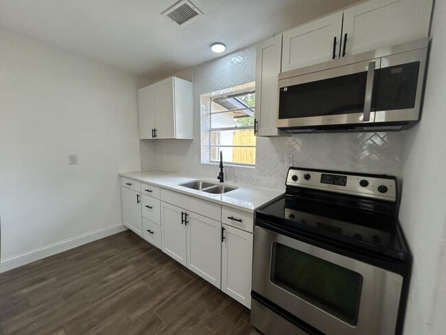 Photo - 1415 29th Ave E Casa