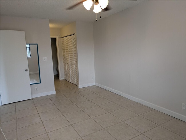 Photo - 2771 Riverside Dr Unit 317-A