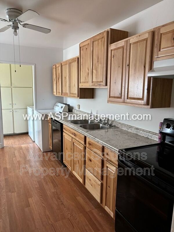 Photo - 4552 W 5415 S