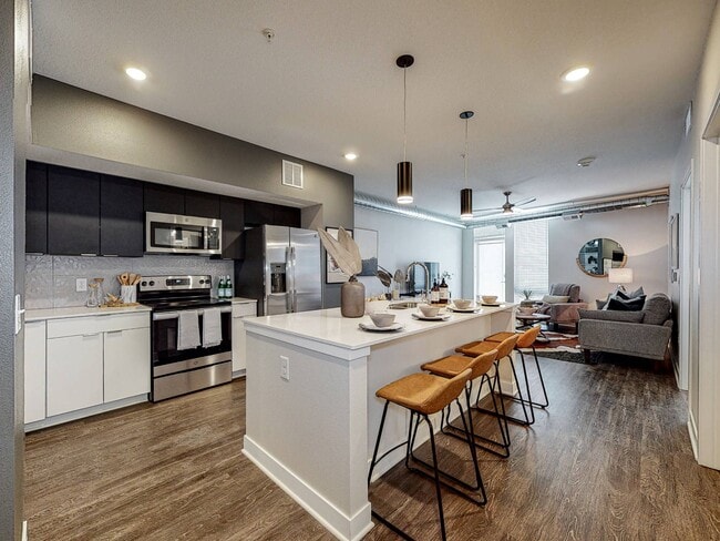 Photo - LINC at Gray's Station