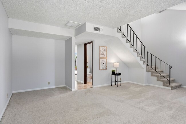 Photo - 7235 Cinnamon Cir
