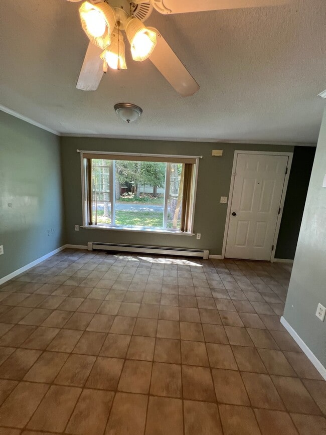 Photo - 777 Stillwater Ave