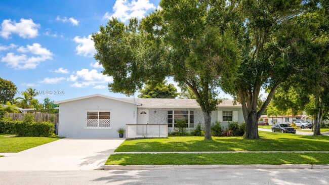 Photo - 6921 NW 5th Ct