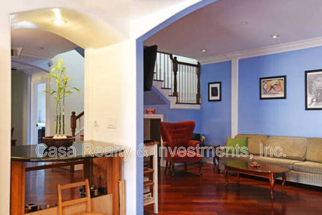 Photo - 4641 W 162nd St