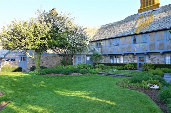 Photo - 61 Ledge Rd Unidad J