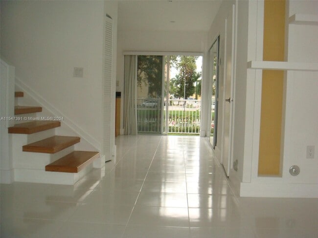 Photo - 2056 NE 167th St