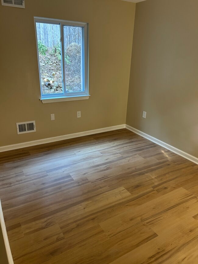 Bedroom #1 - 420 N Everhart Ave Unit 213