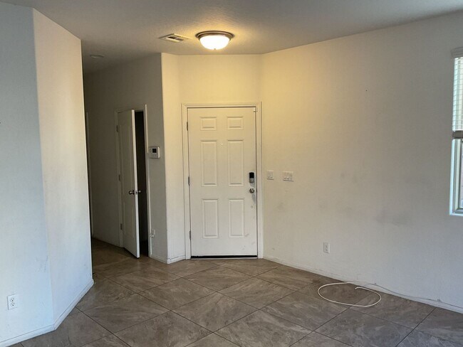 Photo - Stunning 4-Bedroom Home with Pool, Fire Pi...