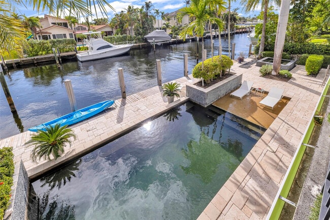 Photo - 272 Imperial Ln