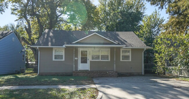 Charming Home near OU Campus - For Lease - Charming Home near OU Campus - For Lease