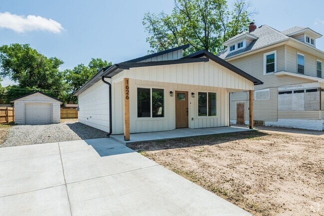 Building Photo - Zero Entry New Build Rental