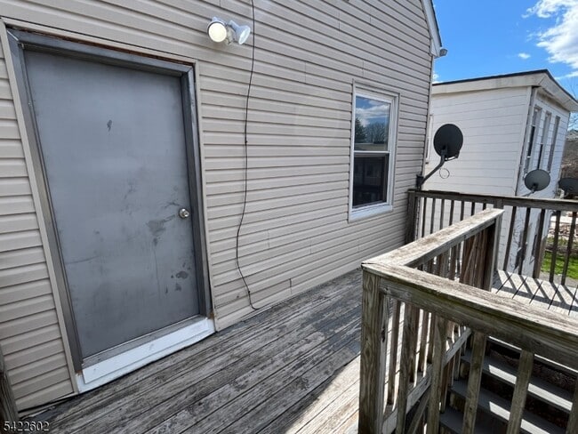 Photo - 389 Myrtle Ave