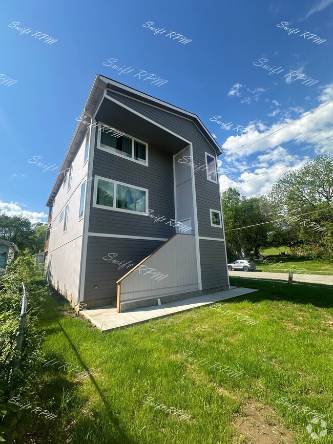 Building Photo - 119 Kickapoo St Rental
