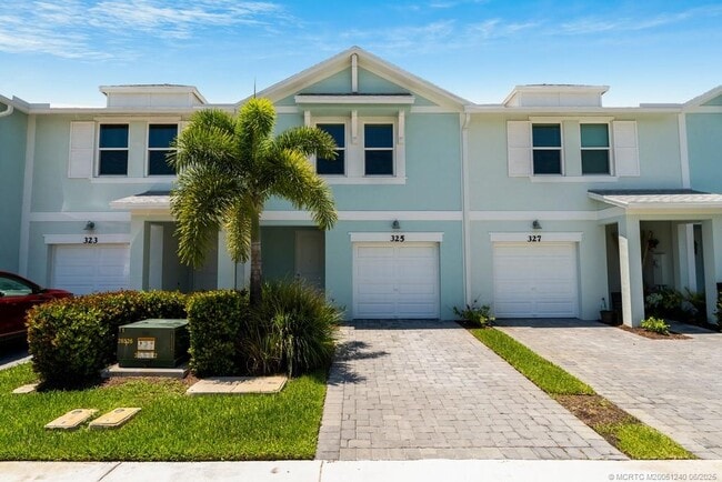 Building Photo - 325 SE Halifax Ln