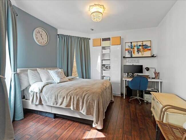 Photo - 4615 N Beacon St Unidad 3