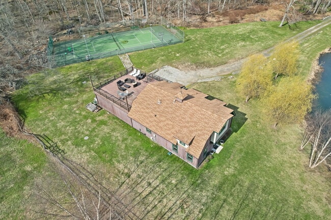 Photo - 39 Hunting Ridge Rd