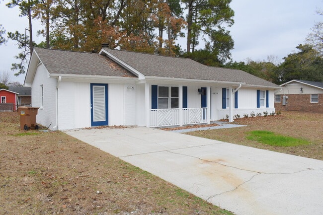 Photo - 4839 Berkley Dr