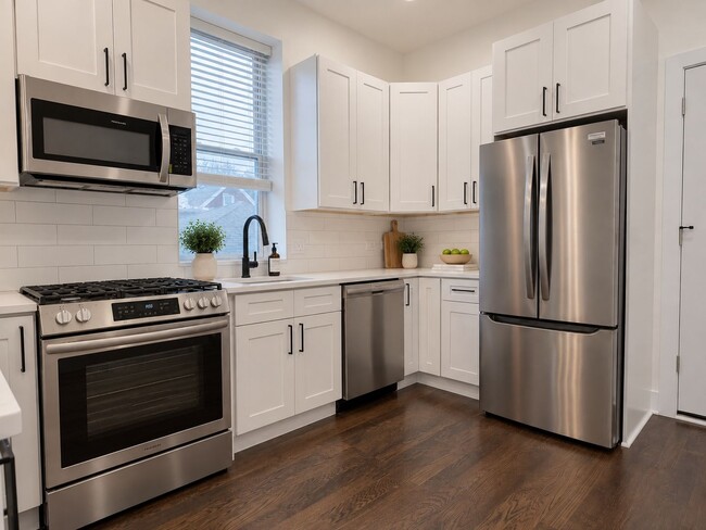 2249 W Cermak Rd Unit 1R