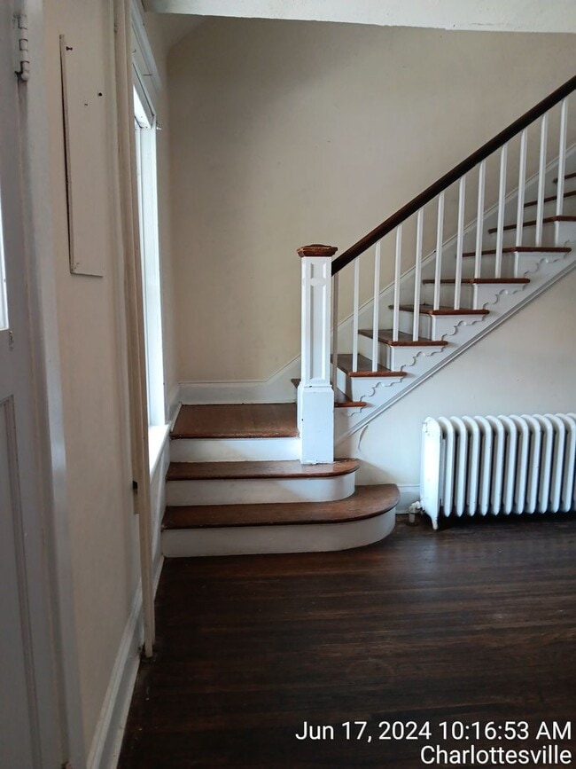 Photo - 463 14th St NW