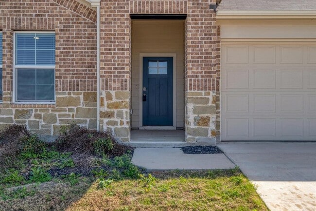 Photo - 109 Bethpage Dr
