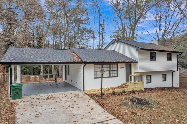 Building Photo - 3296 Columbia Woods Dr