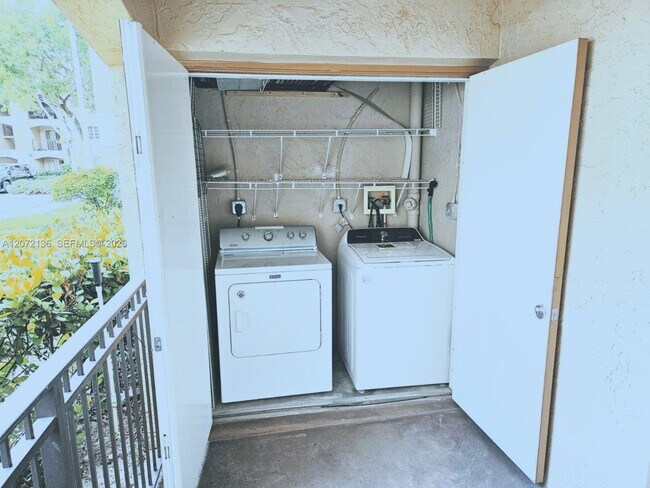 Photo - 220 SW 116th Ave Unit 15-105