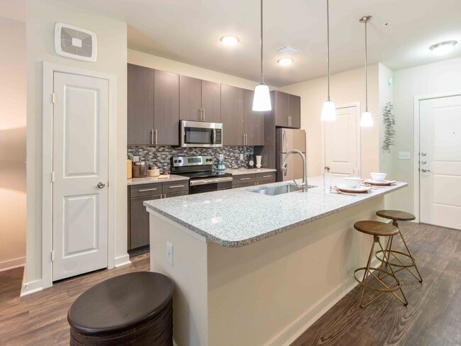 Building Photo - 120 Saint Louis-409 Unit 409 Rental