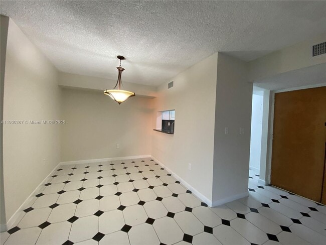 Photo - 11800 SW 18th St Unit 514-4