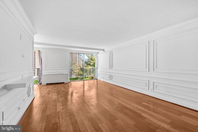 Building Photo - 301 N Beauregard St Unit 517