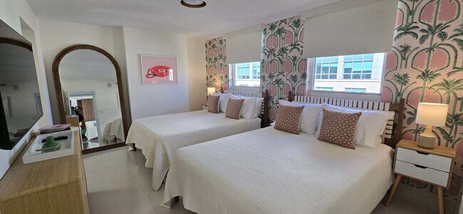 Photo - 1 SE 12th St Unit FL39-ID1372314P