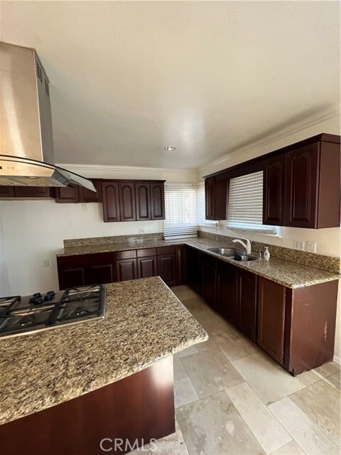 Photo - 3833 W 105th St