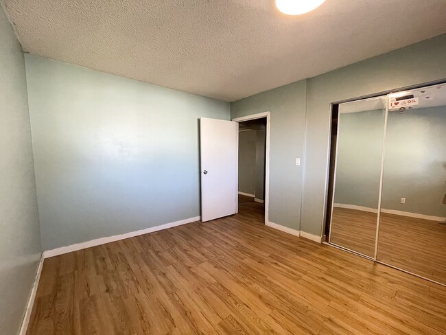 Photo - 4324-R250014324 Bowness Rd NW