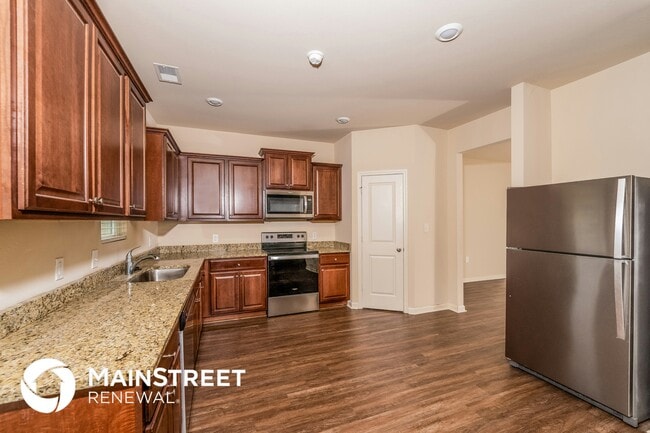 Photo - 625 Clover Cir