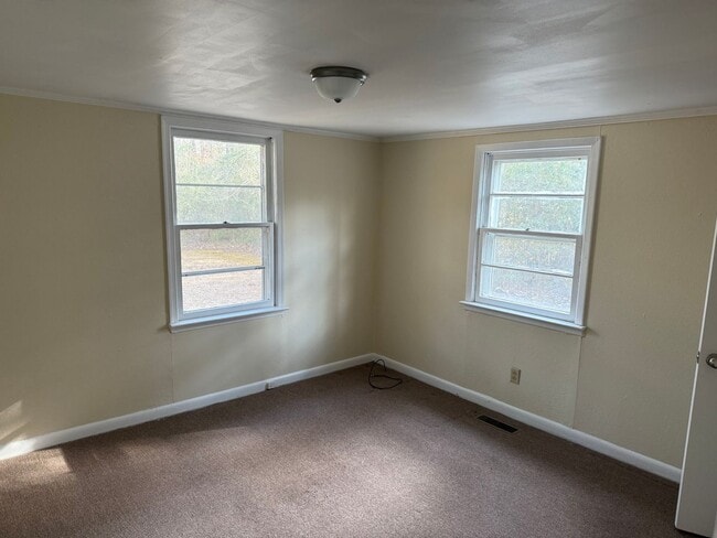 Photo - Quaint home located in City Limits