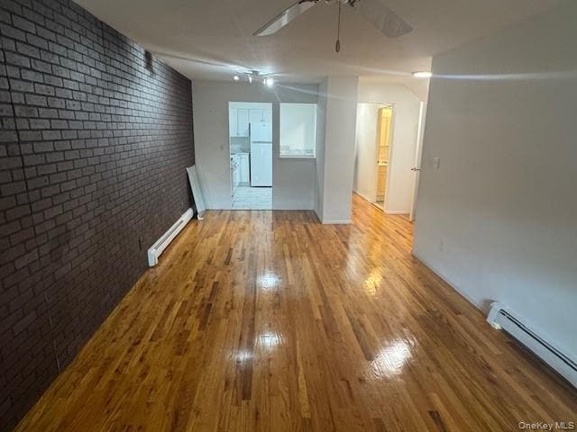 Photo - 78-11 24th Ave