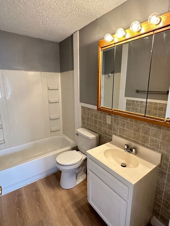 Photo - 2 Bedroom Duplex Near Downtown San Angelo!!