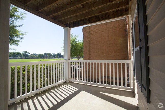 1BR,1BA,-767SF Patio - Somerset at Town Center