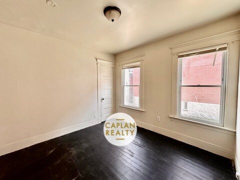 Photo - 104 Webster St Unit 1