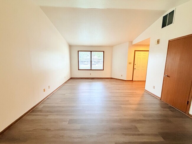 2160 Galaxy Dr